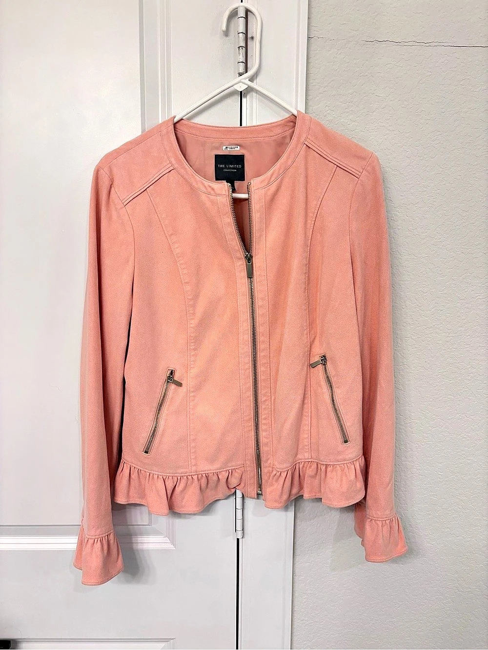 The Limited Ruffle Hem Jacket in Pink Size 8 Like New